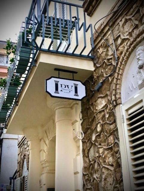 Piazza Verdi B&B Васто Екстер'єр фото