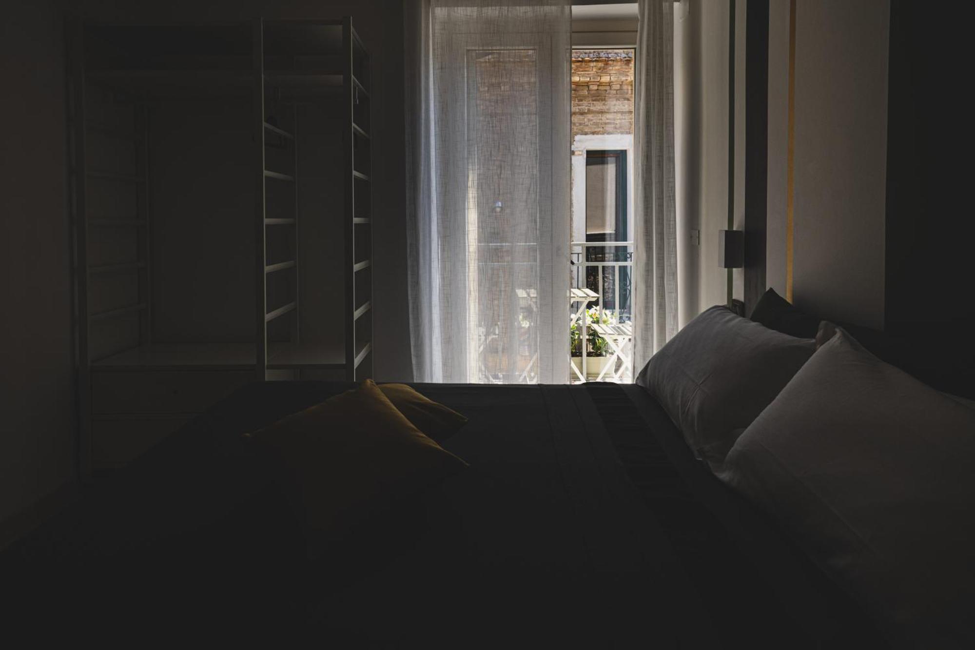 Piazza Verdi B&B Васто Екстер'єр фото